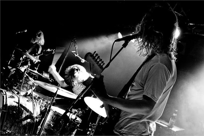 10001-S-220110Shaking Godspeed _ Photo- Mike Nicolaassen0021